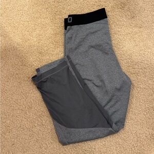 Nike Pro Capri Leggings